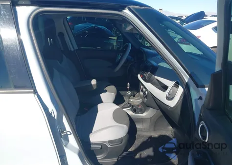 2014 Fiat 500L Easy z USA, uszkodzony, nr VIN ZFBCFABH4EZ025140